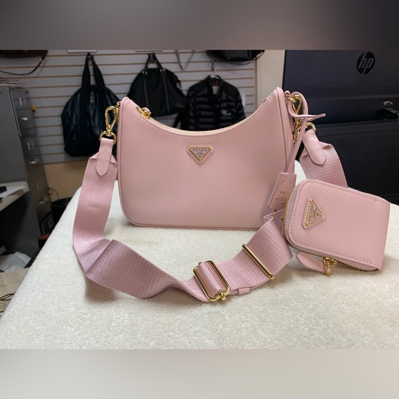 Prada Re-Edition 2005 Pink Alabaster Saffiano Leather Bag - Picture 15 of 16